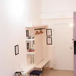 Arthouse Termini בית הארחה 4*